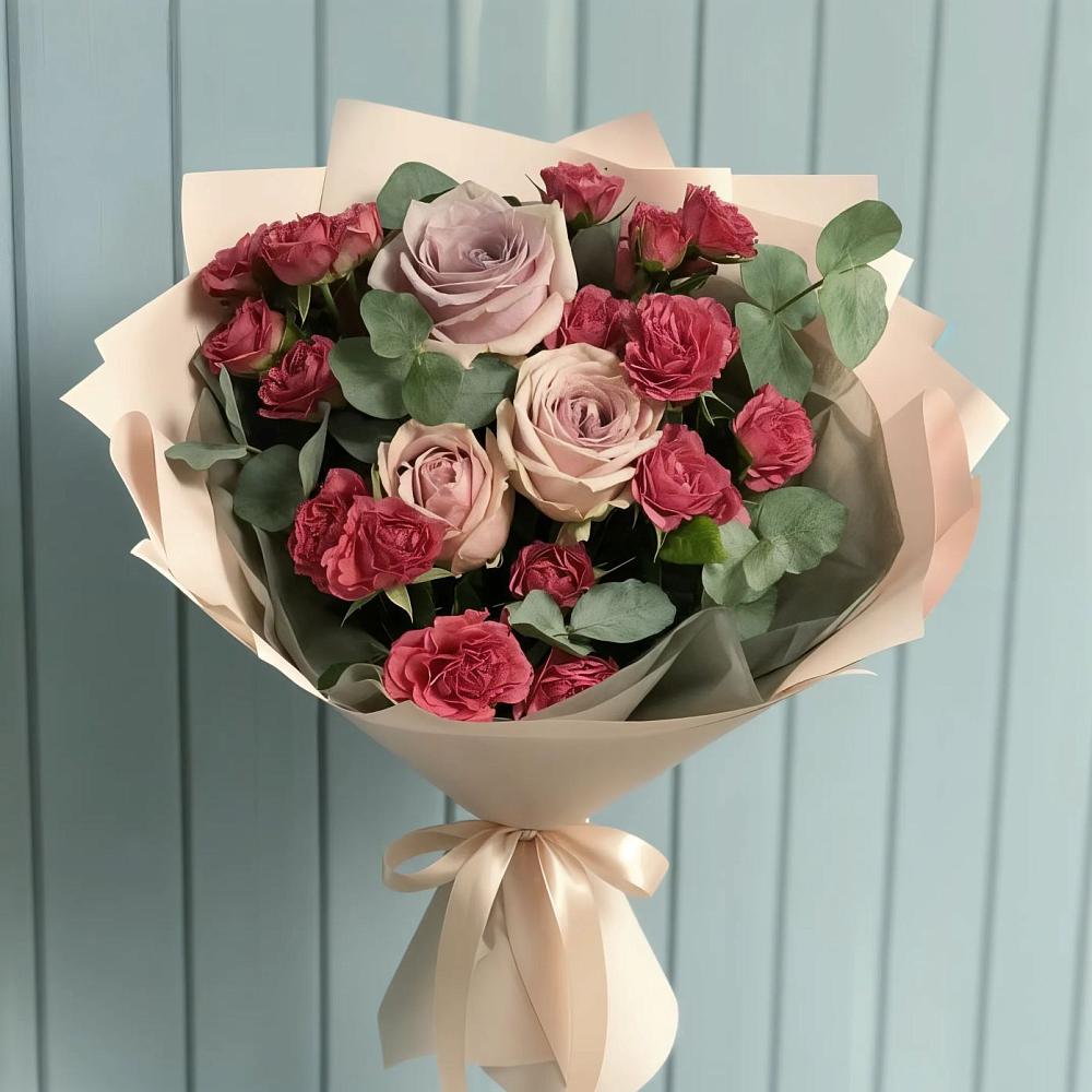 Букет цветов из: Гвоздики и Розы в Сосновке