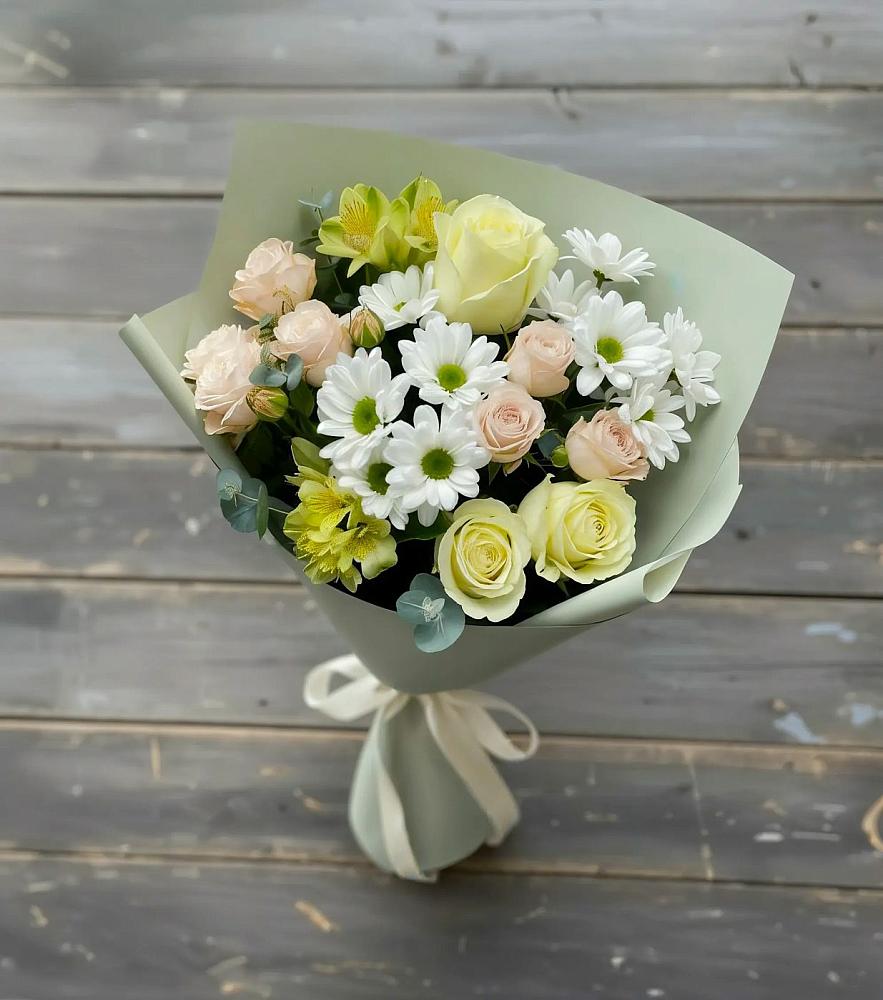 Букет цветов из: Альстромерии, Розы и Хризантемы в Сосновке