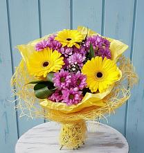 Букет цветов из:  Хризантемы и Герберы в Сосновке