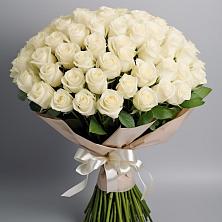 Букет 101 беля роза Белоснежка в Сосновке