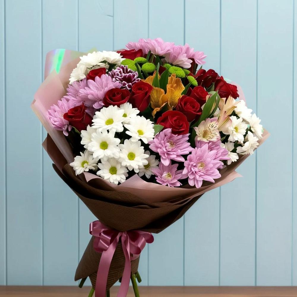 Букет цветов из: Розы, Хризантемы и Альстромерии в Сосновке