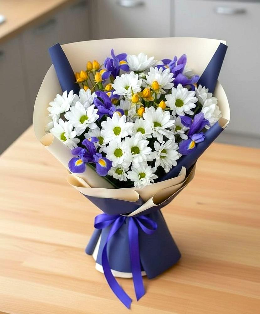 Букет цветов из: Розы, Ирисы и Хризантемы в Сосновке