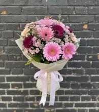 Букет цветов из:  Герберы и Хризантемы в Сосновке