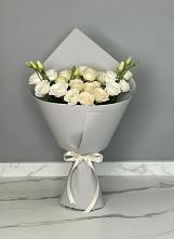 Букет цветов из:  Розы и Лизиантусы в Сосновке